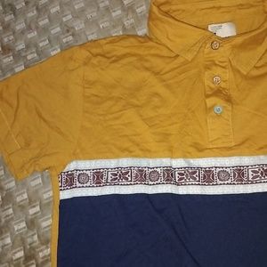 NWOT SM Insight Tribal Stripe Polo